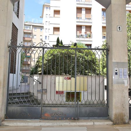 Casa Madart City Centre Mxp Trainstation Gallarate Dış mekan fotoğraf