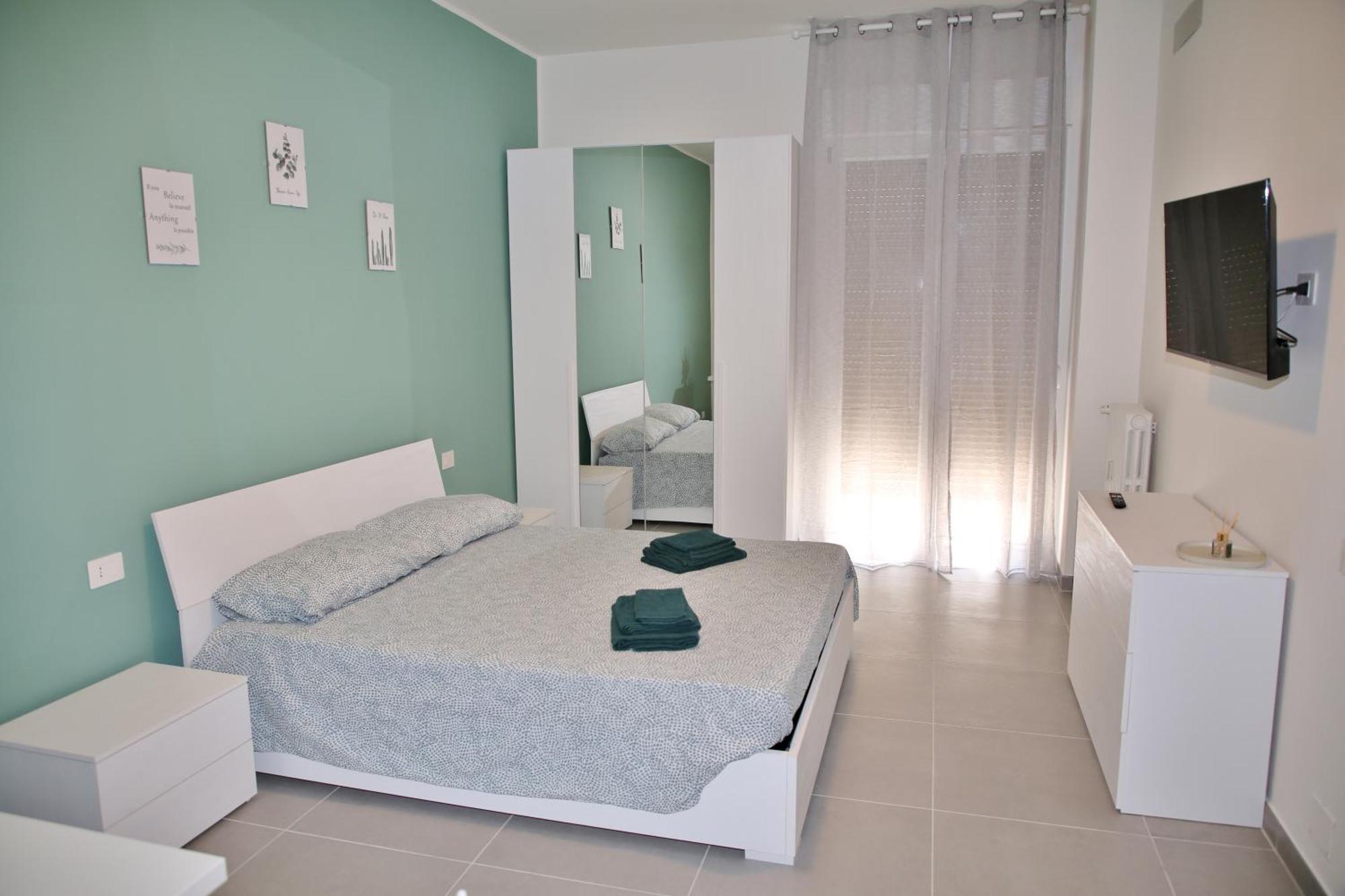 Casa Madart City Centre Mxp Trainstation Gallarate Dış mekan fotoğraf